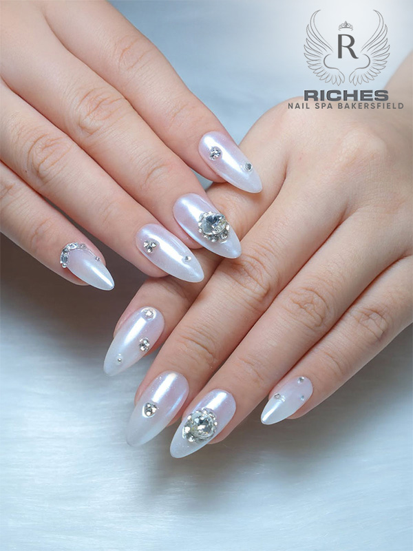 Riches Nail Spa Bakersfield